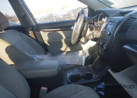 2012 Kia Sorento Lx V6 z USA, uszkodzony, nr VIN 5XYKT4A20CG270500